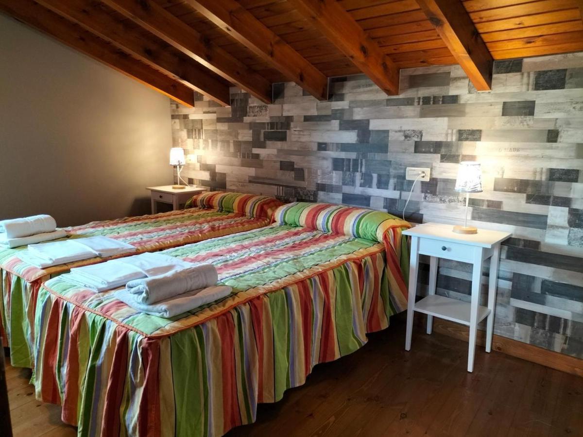Apartamentos La Corona Llames de Parres Buitenkant foto