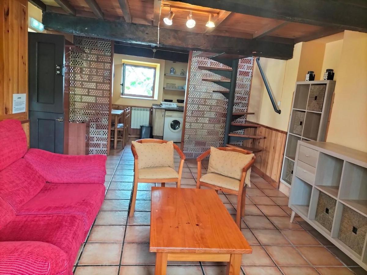 Apartamentos La Corona Llames de Parres Buitenkant foto