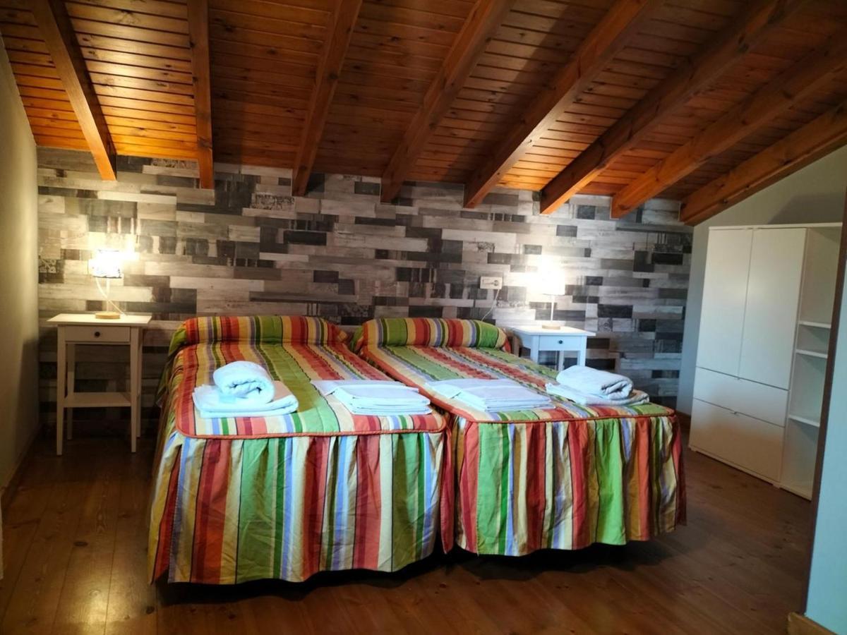 Apartamentos La Corona Llames de Parres Buitenkant foto