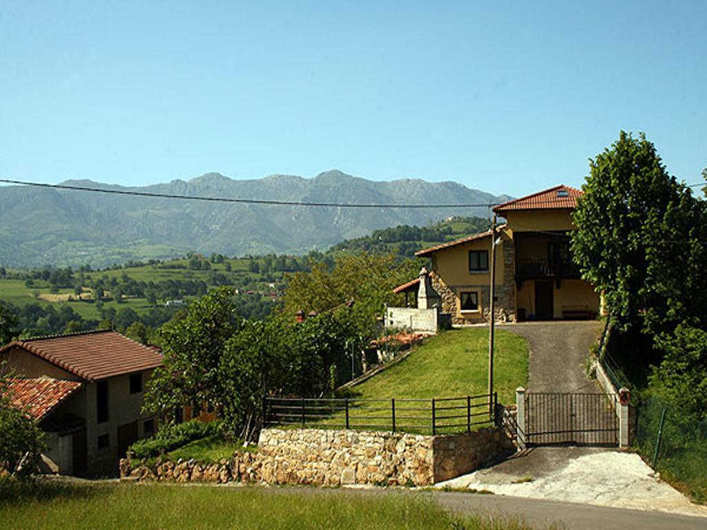Apartamentos La Corona Llames de Parres Buitenkant foto