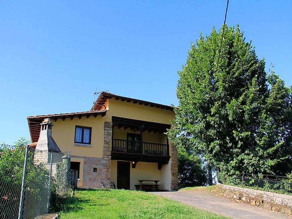 Apartamentos La Corona Llames de Parres Buitenkant foto